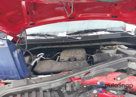 2020 Chevrolet Silverado 1500 4Wd Standard Bed Custom z USA, uszkodzony, nr VIN 1GCRYBEK3LZ310942